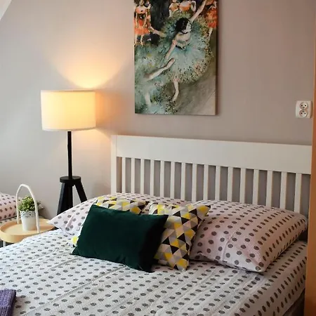 ホームステイ Akord *