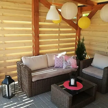 ホームステイ Akord