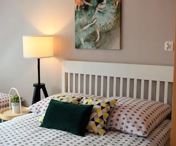 בית אירוח Akord *